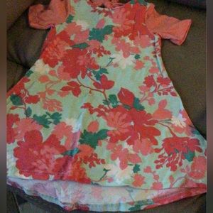 4 dresses size 3T